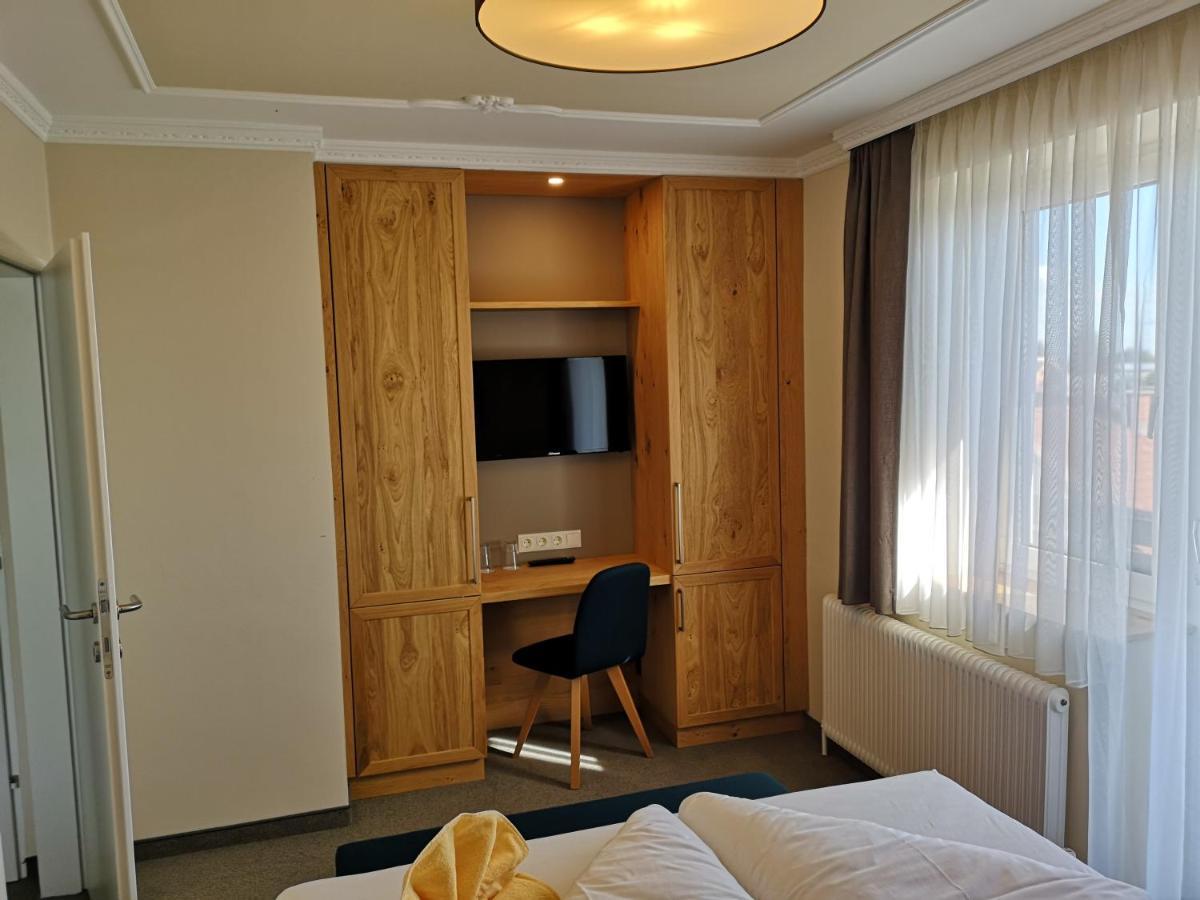 Hotel Thier โมนิคเคอร์เคน ภายนอก รูปภาพ